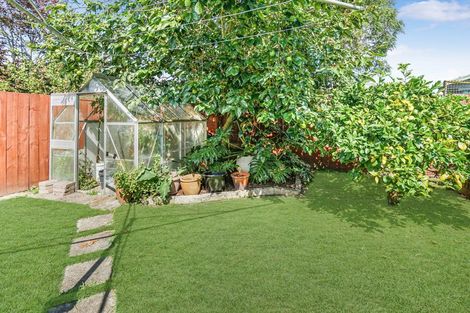 Photo of property in 11 Augusta Street, Fairfield, Hamilton, 3214