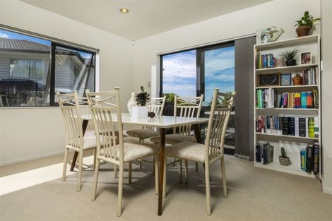 Photo of property in 203e Don Buck Road, Massey, Auckland, 0614