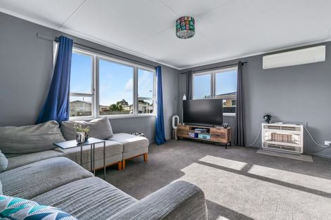 Photo of property in 7 Ryder Crescent, Levin, 5510