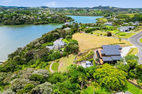 Photo of property in 62 Rarere Terrace, Kerikeri, 0230