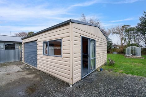 Photo of property in 37 Dudley Street, Grasmere, Invercargill, 9810