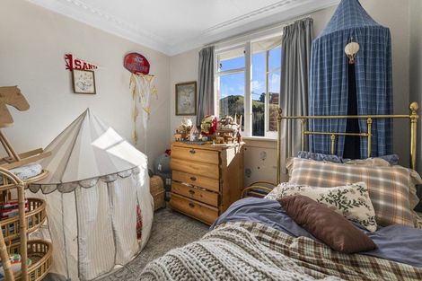 Photo of property in 489 Kaikorai Valley Road, Bradford, Dunedin, 9011