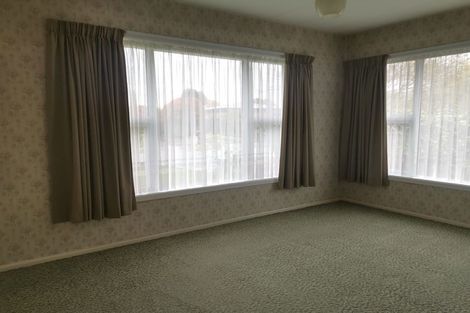 Photo of property in 16 Gladson Avenue, Sockburn, Christchurch, 8042