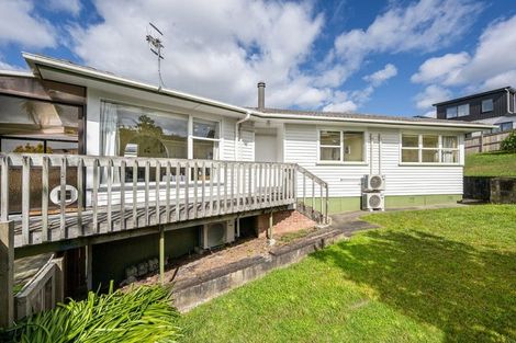 Photo of property in 7 Mowbray Place, Sunnynook, Auckland, 0620