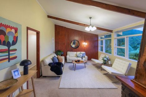 Photo of property in 53 Spencer Street, Crofton Downs, Wellington, 6035