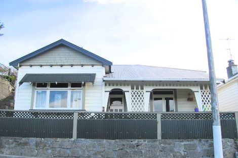 Photo of property in 7 Napier Terrace, Bluff Hill, Napier, 4110