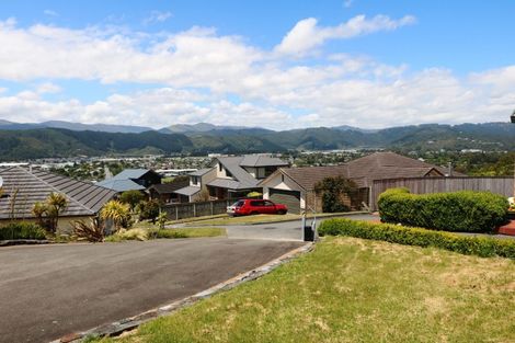 Photo of property in 34 Birkinshaw Grove, Riverstone Terraces, Upper Hutt, 5018