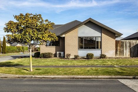 Photo of property in 4 Charente Way, Yaldhurst, Christchurch, 8042