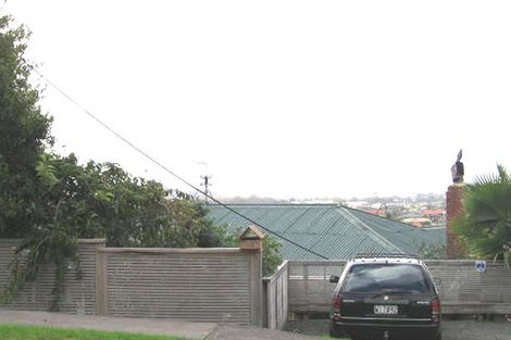 Photo of property in 265 Sturges Road, Henderson, Auckland, 0612