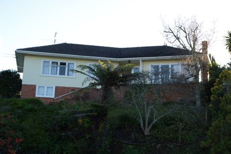 Photo of property in 6 Fenton Terrace, Cockle Bay, Auckland, 2014