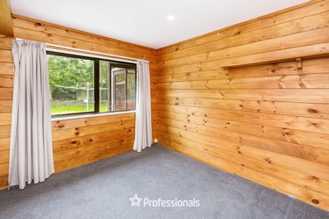 Photo of property in 6 Edmund Lomas Grove, Birchville, Upper Hutt, 5018
