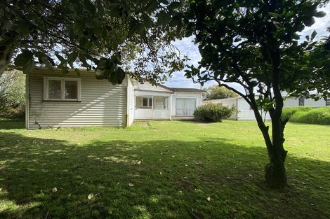 Photo of property in 6 Strange Street, Waitara, 4320