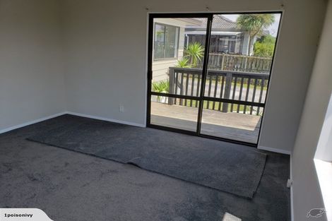 Photo of property in 19 Penion Drive, Flat Bush, Auckland, 2023