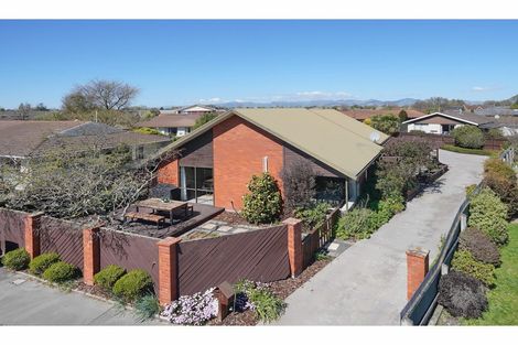 Photo of property in 12 Veitches Road, Casebrook, Christchurch, 8051