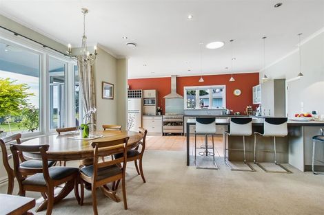 Photo of property in 302 Timaru Road, Waimate, 7978