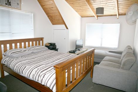 Photo of property in 2/55a Maich Road, Manurewa, Auckland, 2102