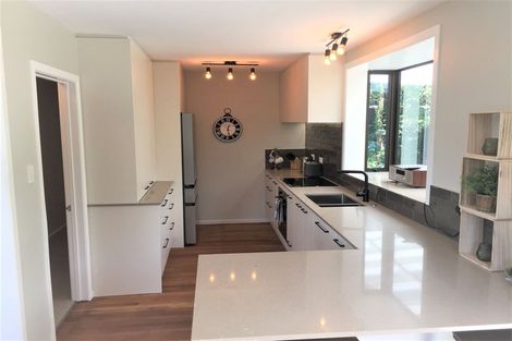 Photo of property in 76 Mount Pleasant Road, Mount Pleasant, Christchurch, 8081