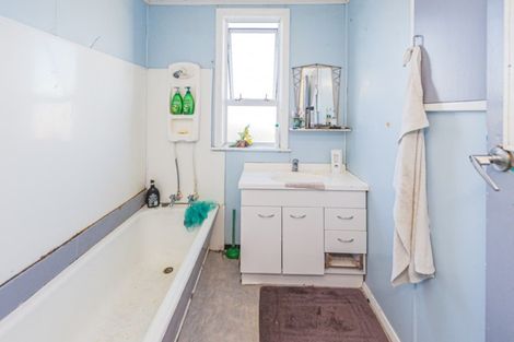 Photo of property in 18b Mosston Road, Castlecliff, Whanganui, 4501