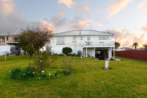 Photo of property in 2 Rothery Road, Hillpark, Auckland, 2102
