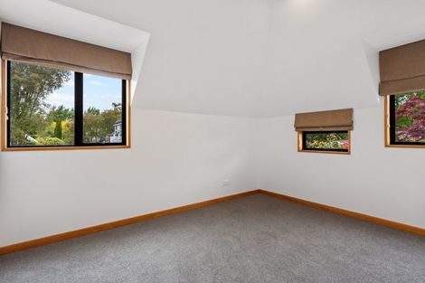 Photo of property in 11a Thurlestone Place, Burnside, Christchurch, 8053