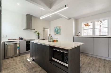 Photo of property in 30a Hanlon Crescent, Narrow Neck, Auckland, 0624