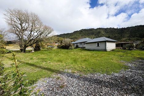 Photo of property in 313 Omoto Road, Kaiata, Greymouth, 7805