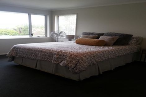 Photo of property in 70 Ngataringa Road, Devonport, Auckland, 0624