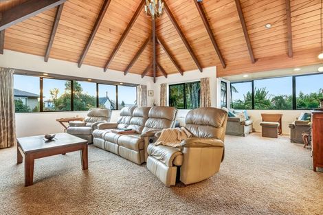 Photo of property in 21 Janet Place, Lynmore, Rotorua, 3010