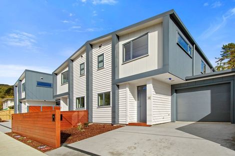 Photo of property in 16b Tawhai Street, Stokes Valley, Lower Hutt, 5019