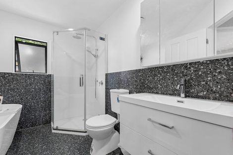 Photo of property in 120b Triangle Road, Massey, Auckland, 0614