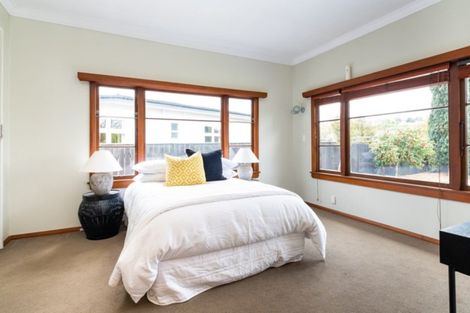 Photo of property in 44 Georges Drive, Napier South, Napier, 4110