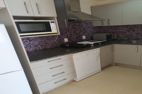 Photo of property in 23a Laurina Road, Sunnynook, Auckland, 0620