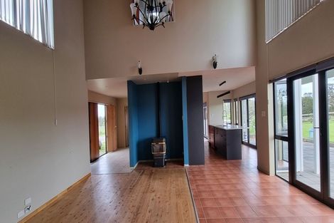 Photo of property in 256 Sutton Road, Drury, Papakura, 2584