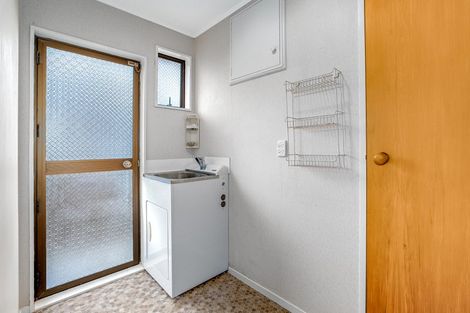 Photo of property in 37a Whanake Street, Titahi Bay, Porirua, 5022