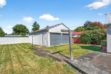 Photo of property in 1 Kempton Street, Greytown, 5712