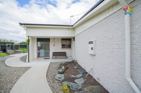 Photo of property in 141 Gladstone Terrace, Gladstone, Invercargill, 9810