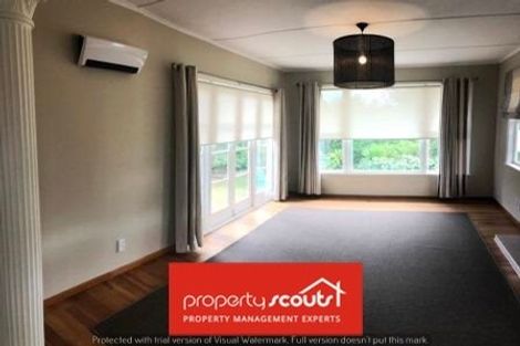 Photo of property in 50 Taipari Road, Te Atatu Peninsula, Auckland, 0610