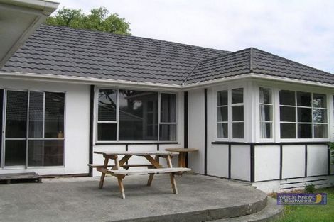 Photo of property in 20 Karamu Street, Upper Riccarton, Christchurch, 8041