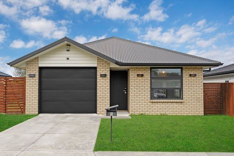 Photo of property in 5 Tomairangi Crescent, Pukekohe, 2120