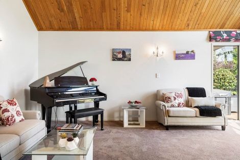 Photo of property in 826 Runciman Road, Runciman, Drury, 2578