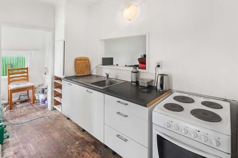 Photo of property in 40 Hood Street, Castlecliff, Whanganui, 4501