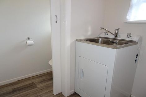 Photo of property in 2/813 Clive Street, Akina, Hastings, 4122