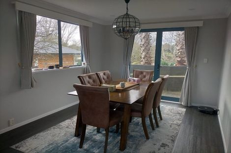 Photo of property in 10 Crannog Fen, Wattle Downs, Auckland, 2103