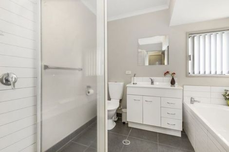 Photo of property in St Claire Village, 45/172 Mcleod Road, Te Atatu South, Auckland, 0610
