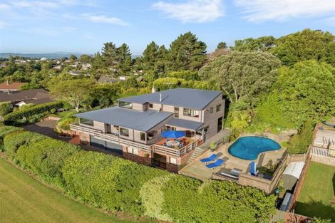 Photo of property in 50 Charles Dickens Drive, Mellons Bay, Auckland, 2014