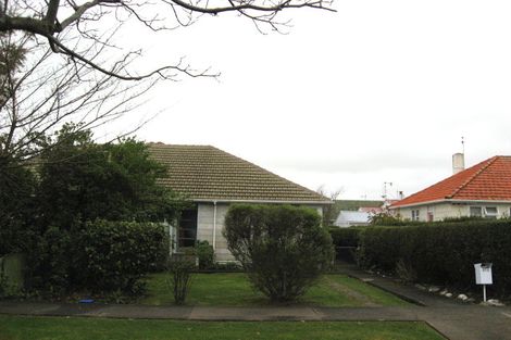 Photo of property in 573-575 Queen Street East, Levin, 5510