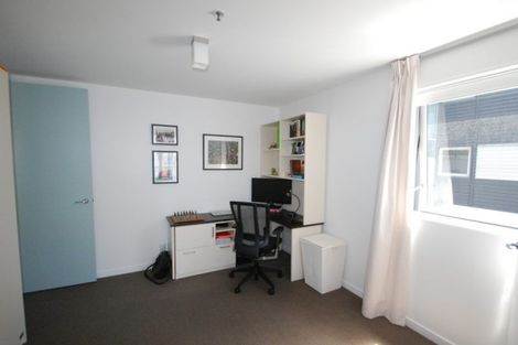 Photo of property in Montreaux Apartments, 9c/164 The Terrace, Wellington Central, Wellington, 6011