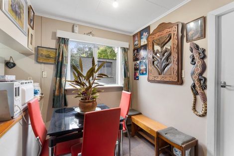 Photo of property in 318 Pages Road, Wainoni, Christchurch, 8061