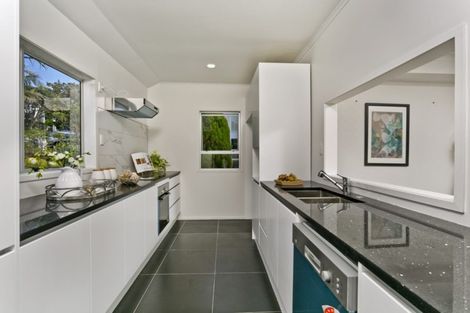 Photo of property in 65 Churchill Road, Murrays Bay, Auckland, 0630