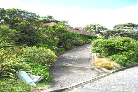 Photo of property in 28 Seatoun Heights Road, Seatoun, Wellington, 6022